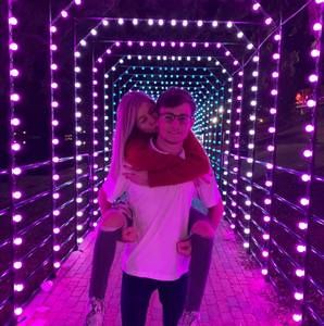 Meet your Posher, Madison